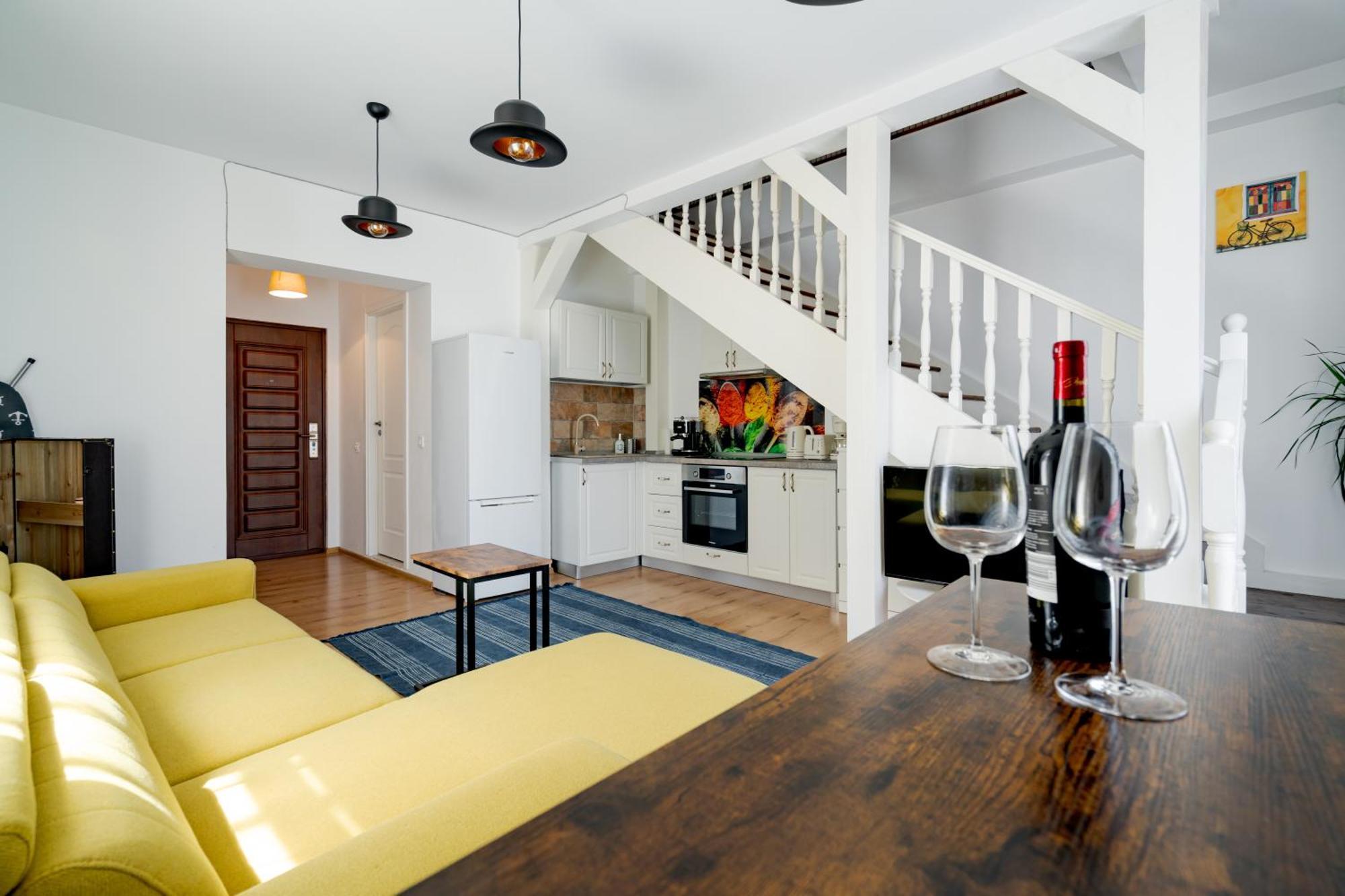 Central Muse Apartment Букурещ Екстериор снимка