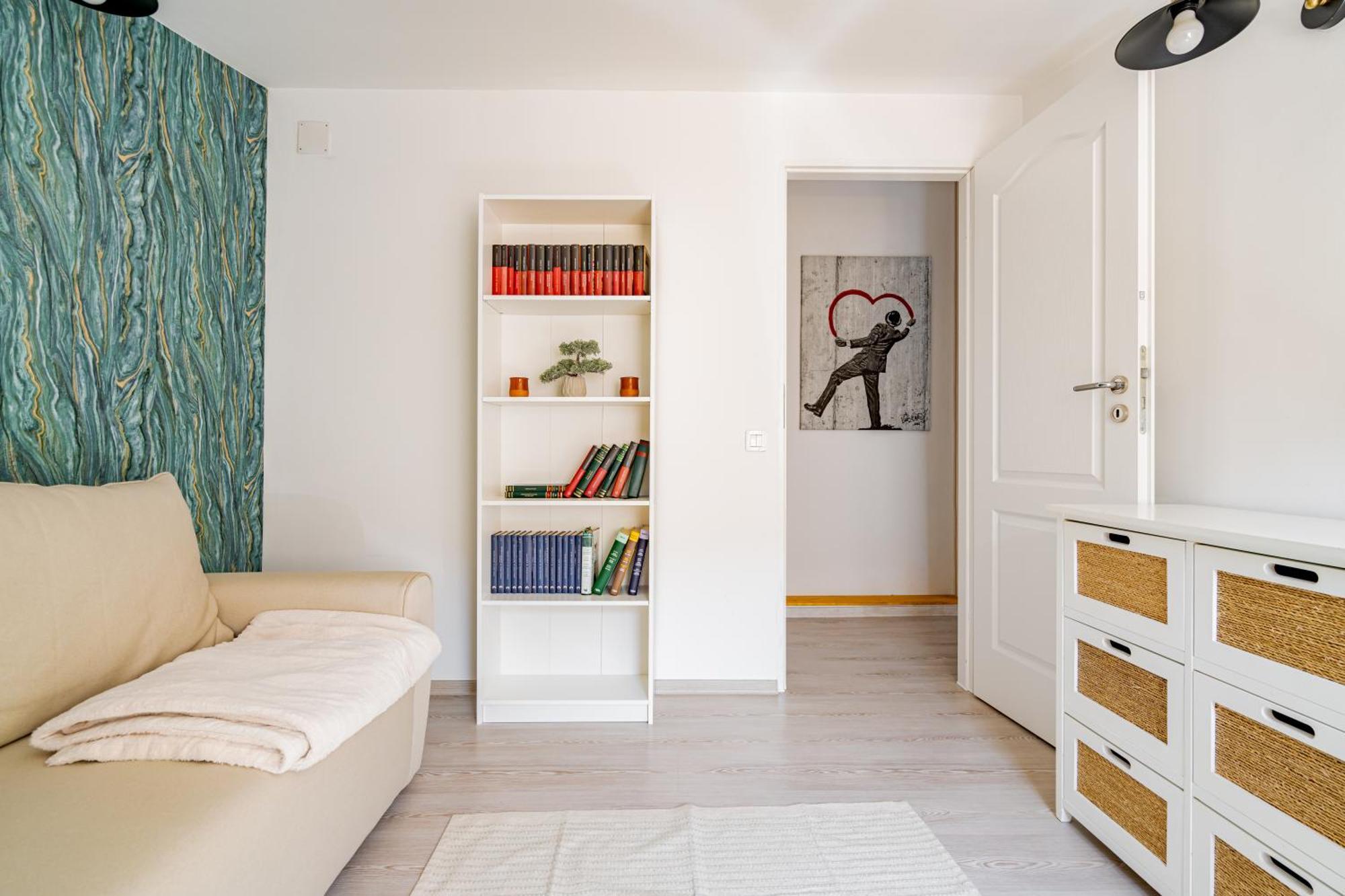 Central Muse Apartment Букурещ Екстериор снимка