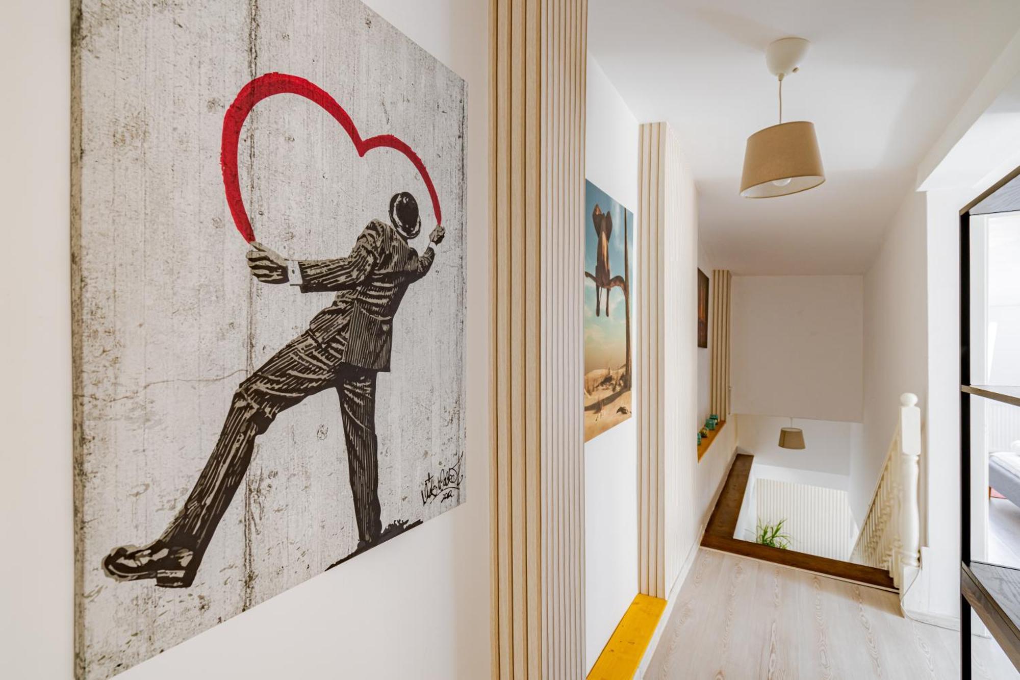 Central Muse Apartment Букурещ Екстериор снимка