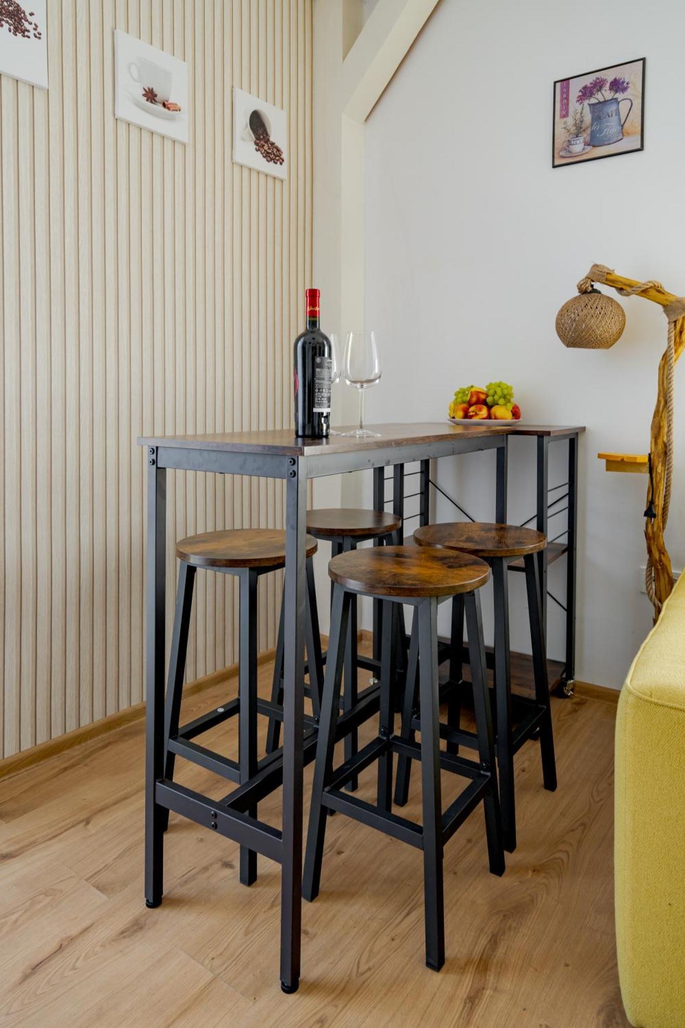 Central Muse Apartment Букурещ Екстериор снимка